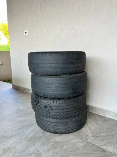 Jogo de pneus 205/55 R16