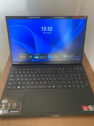 Notebook Positivo Vision R15 - Ryzen 5500u Vega 7 Graphics , 16 Gb RAM , SSD 512 NVMe M2