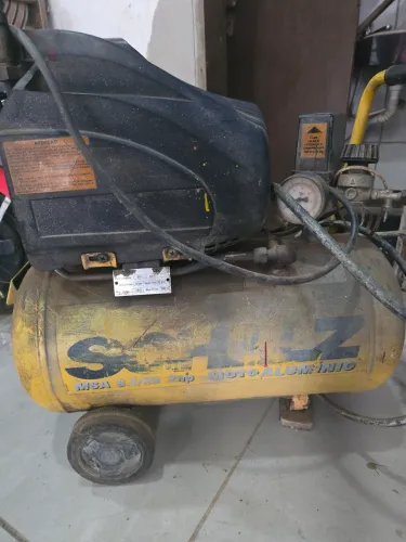 Compressor de Ar Schulz MSA 8.1/25 - 24 Litros 2HP 110V