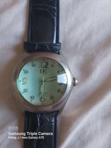 Relógio IK Colours, pulseira em couro! Vidro bolha!