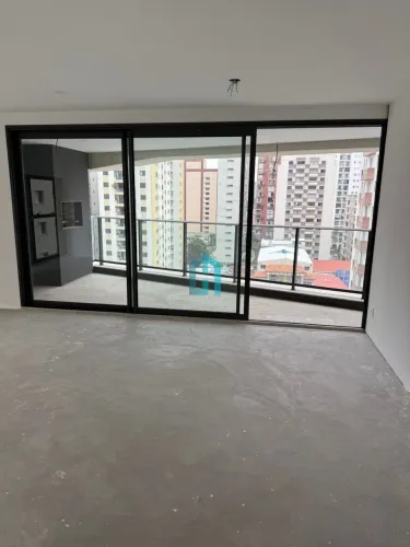 Apartamento a venda no contrapiso na Vila Olimpia com 3 suites
