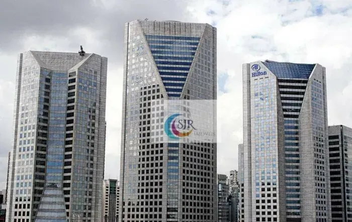 Conjunto para alugar, 520 m² -Piso elevado, forro e calhas de iluminação 4 banheiros Quase