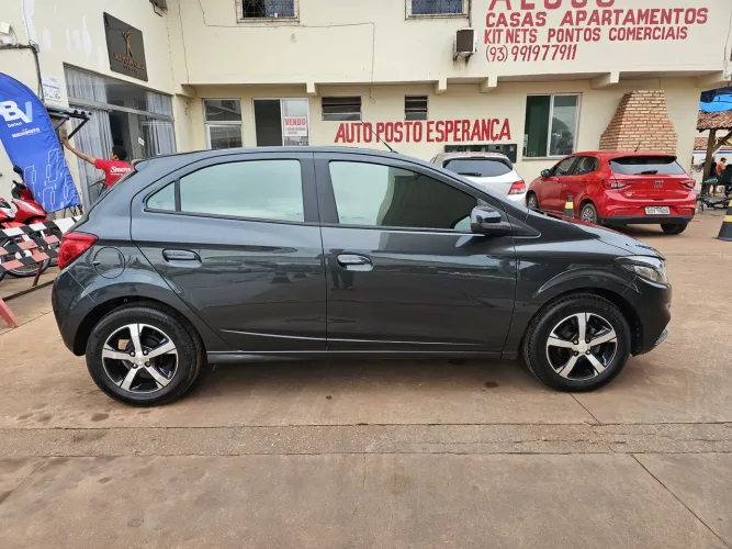 Chevrolet Onix Hatch LTZ 1.4 8V Flex Aut. 4P 2018