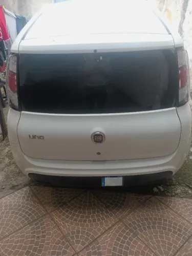 Fiat Uno Attractive 1.0 EVO Fire Flex 8V 5P 2021