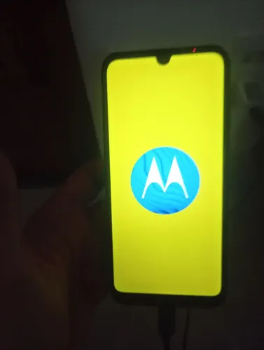 Celular Motorola E