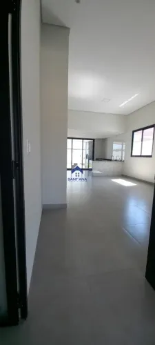 CASA TÉRREA COM 3 SUÍTES NO CONDOMÍNIO RESIDENCIAL QUINTA DAS PALMEIRAS NO BAIRRO CATAGUÁ 