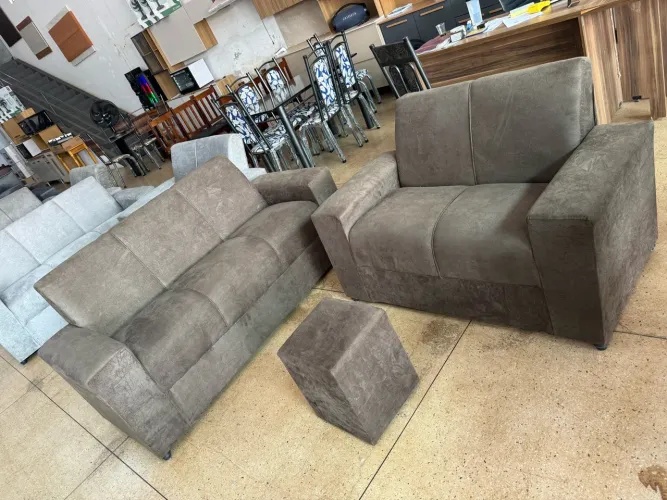 Sofá 3 e 2 lugares
