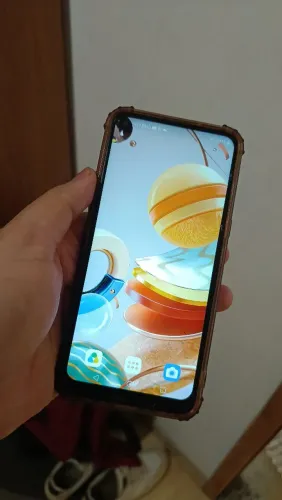 Celular LG k61