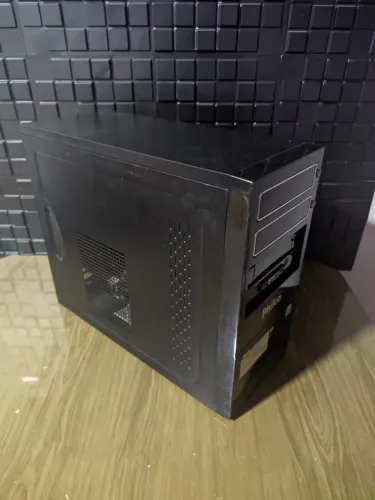 PC Intel i3 2120 - h61 - 2x4gb 1333mhz - gt610 (sem armazenamento)