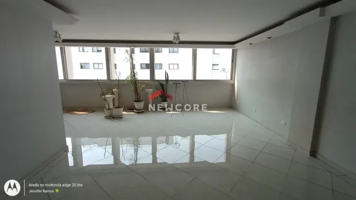 Apartamento em Rua Doutor Albuquerque Lins - Santa Cecília - São Paulo/SP