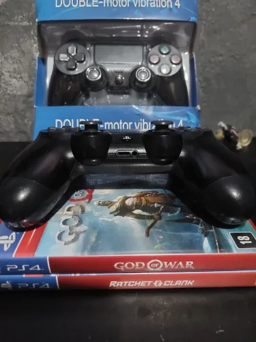 Vendo controles e jogos de ps4