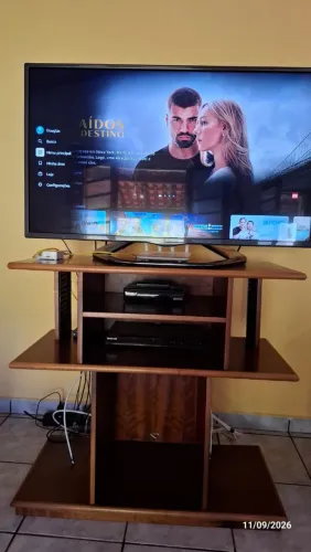 Rack para TV Compacto Madeira
