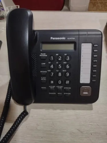 Aparelho IP proprietário Panasonic KX-NT 551