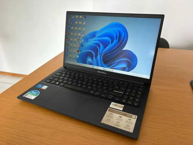 Notebook ASUS 15.6? i5