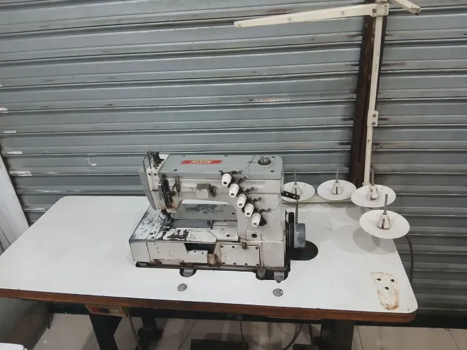 Vendo Máquina Colarete Industrial
