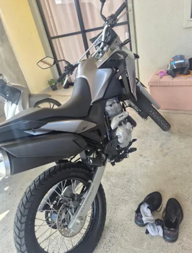 XRE 300 Linda na promo R$ 23.000,00
