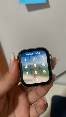 Apple Watch Series 4 44mm GPS Original - R$ 600