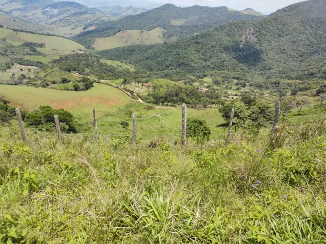 Terreno com 57 Hectares com vista maravilhosa