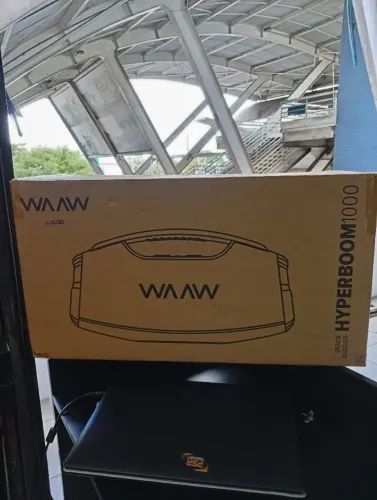 Caixa de som Waaw hypeboom 1000