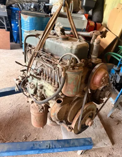 Motor Mercedes 6 cilindro