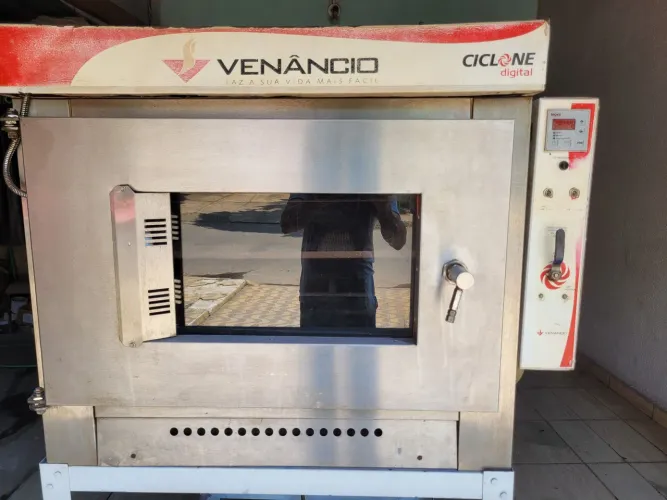 Forno ciclone digital venancio 4 esteira