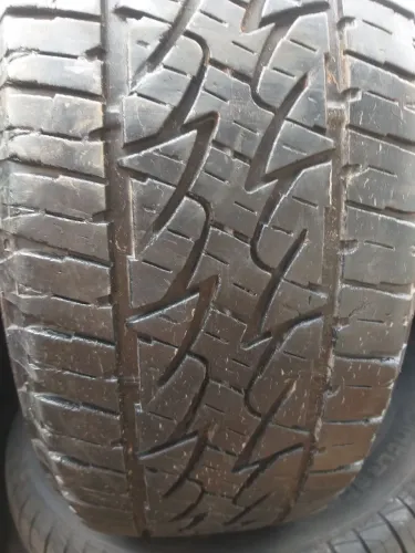 Pneu 205 60 15 Bridgestone seminovo atr 1 pneu** seminovo* 
