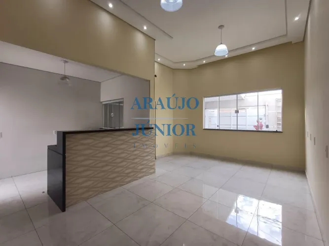 Casa para locação no Parque Residencial Jaguari: 3 quartos, 1 suíte, 2 salas, 2 banheiros,
