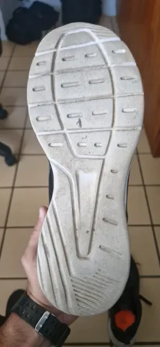 Tênis masculino kappa