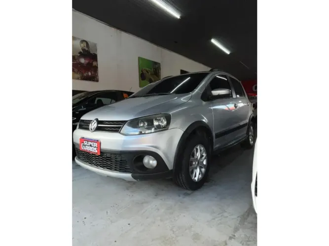 Volkswagen Crossfox 1.6 T. Flex 16V 5P 2014