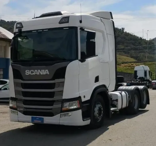 SCANIA R 450 - 6X2 - 20/21 - AUTOMÁTICO - R$ 490 MIL