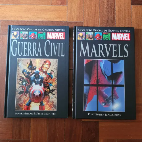 Guerra Civil + Marvels ( 2 volumes Salvat Capa preta)