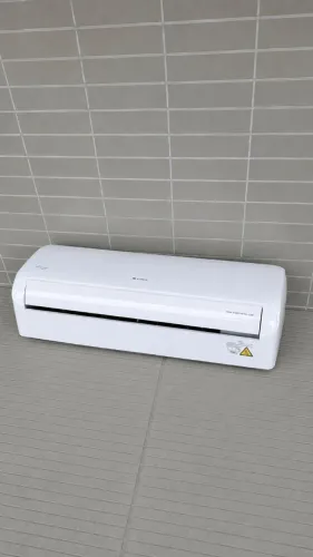 Ar Condicionado Split Gree Inverter 24.000 BTUs Inverter R32 Semi Novo