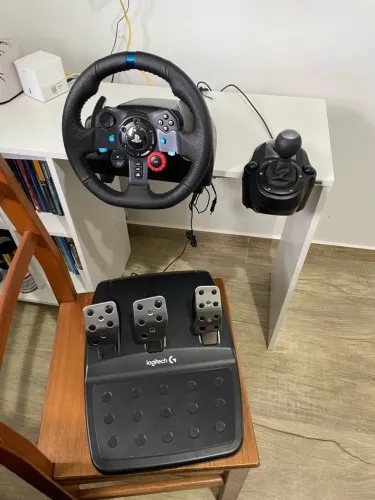 Volante G29 + câmbio para PlayStation 5