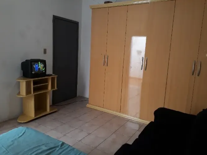 Aluga -se Quarto para Rapazes na Vila Esperança atrás da UEM