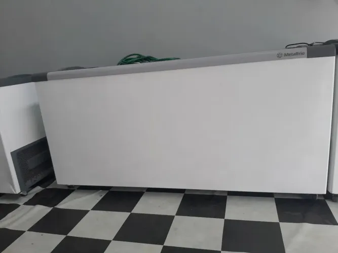 Freezers expositor tampa de vidro  para sorvete e congelado diversos, a 120l, 205 l, 505l 