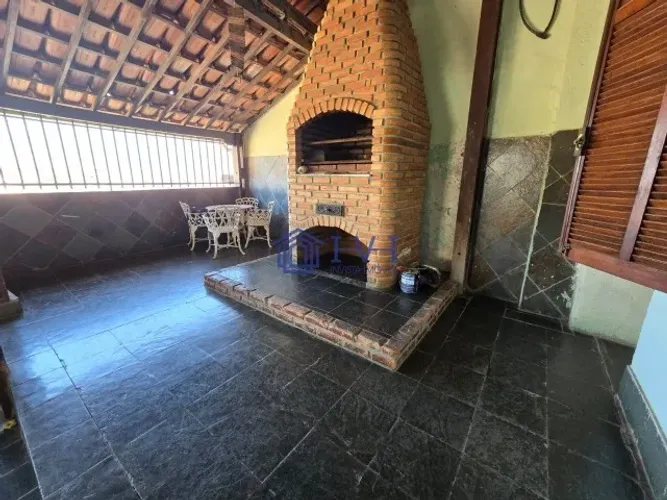 Casa 3 quartos na região de Venda Nova 
