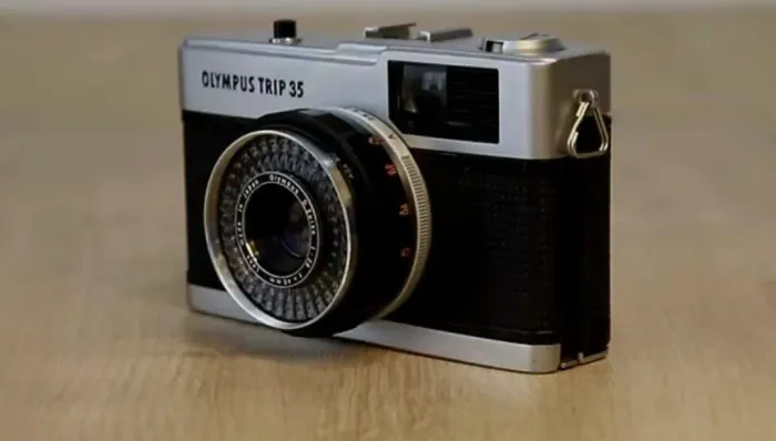 MÁQUINA ANALÓGICA OLYMPUS 35