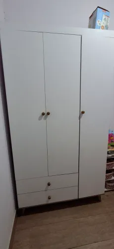 Guarda roupa infantil