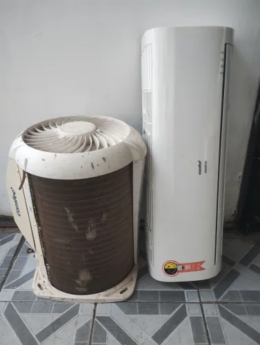 AR CONDICIONADO COMFEE MIDEIA 12.000 BTUS INVERTER R$ 1.500.00