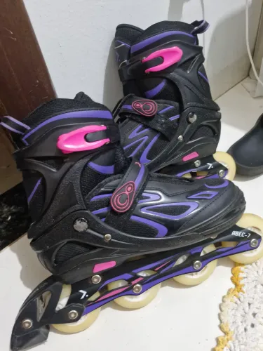 Patins roller, semi-novo, feminino. SEMI-PROFISSIONAL