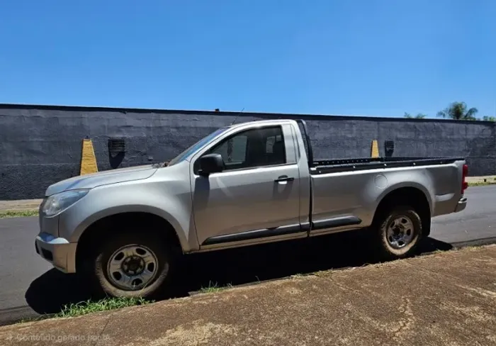 Chevrolet S10 Pick-up LS 2.4 F.power 4X2 CS 2015
