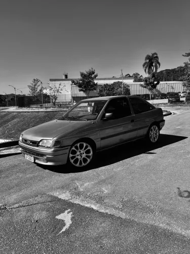 Ford Escort Ghia 1.8i / 1.8 / 1.6 (álcool) 1994