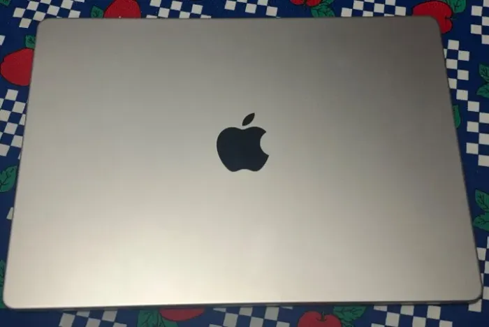 MacBook Pro M4 16gb 512gb excelente estado como novo