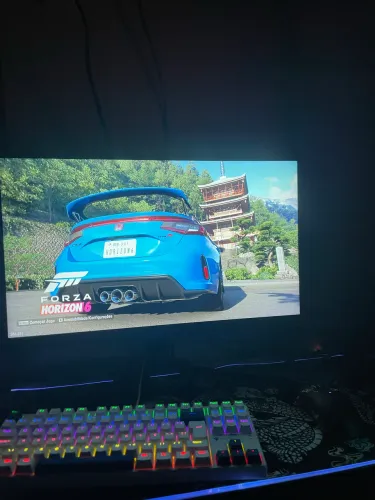 Vendo pc gamer 4.000 ou troco por som de até 5.000
