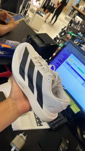 ADIZERO SL BRANCO NOVO 