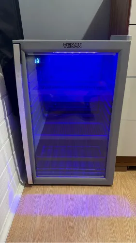 Cervejeira venax, 100L , 127v , zeroo