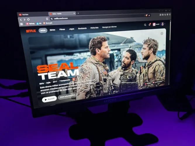 Monitor portátil Arzopa A1 com suporte