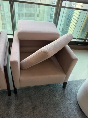 2 Poltronas de alta qualidade e modernidade 
