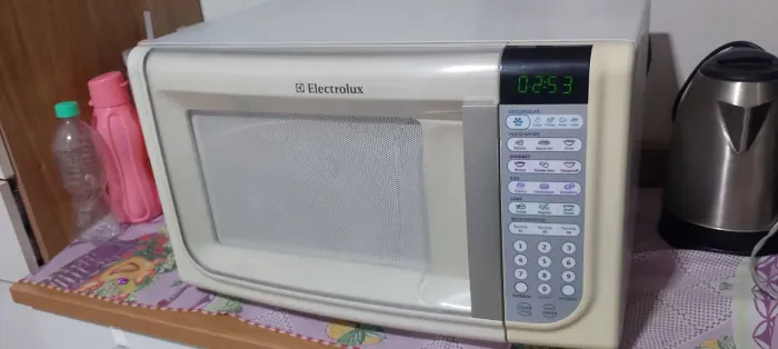 Microondas Electrolux 31 litros