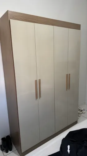Guarda roupa